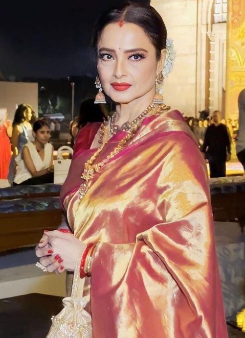 Dior Mumbai Fashion Show: Rekha Carried Her Usual Style In A Kanjeevaram,  Didn't Wear Anything Dior