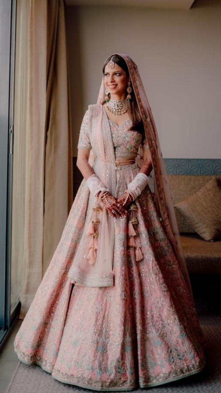 anita dongre bride in salmon pink