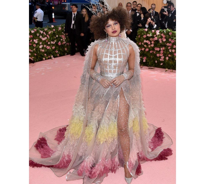 priyanka at met gala 2019