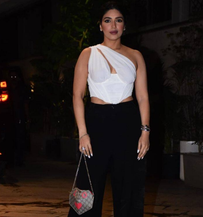 bhumi pednekar's heart shaped bag