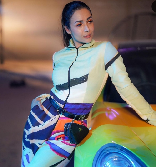 malaika arorara triangle shaped