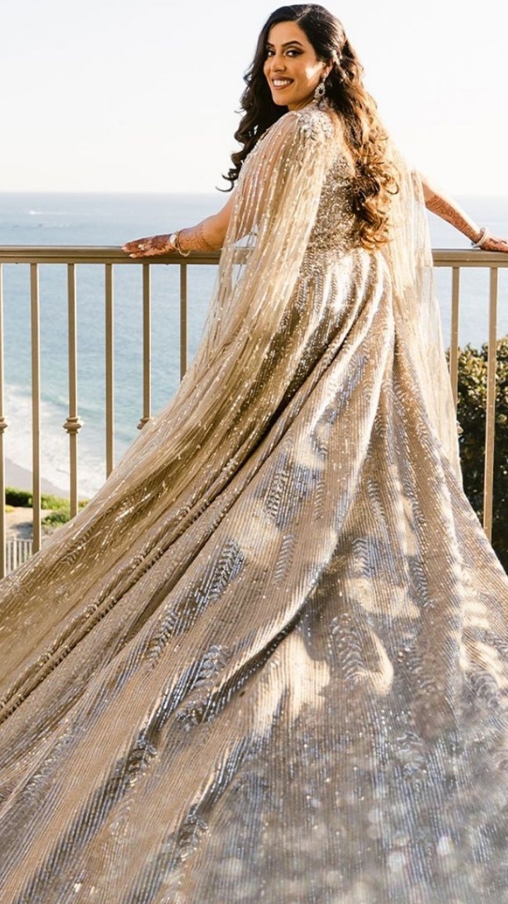 Golden Color Wedding Gown | sreevalsamsilks