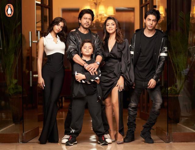 srk with family