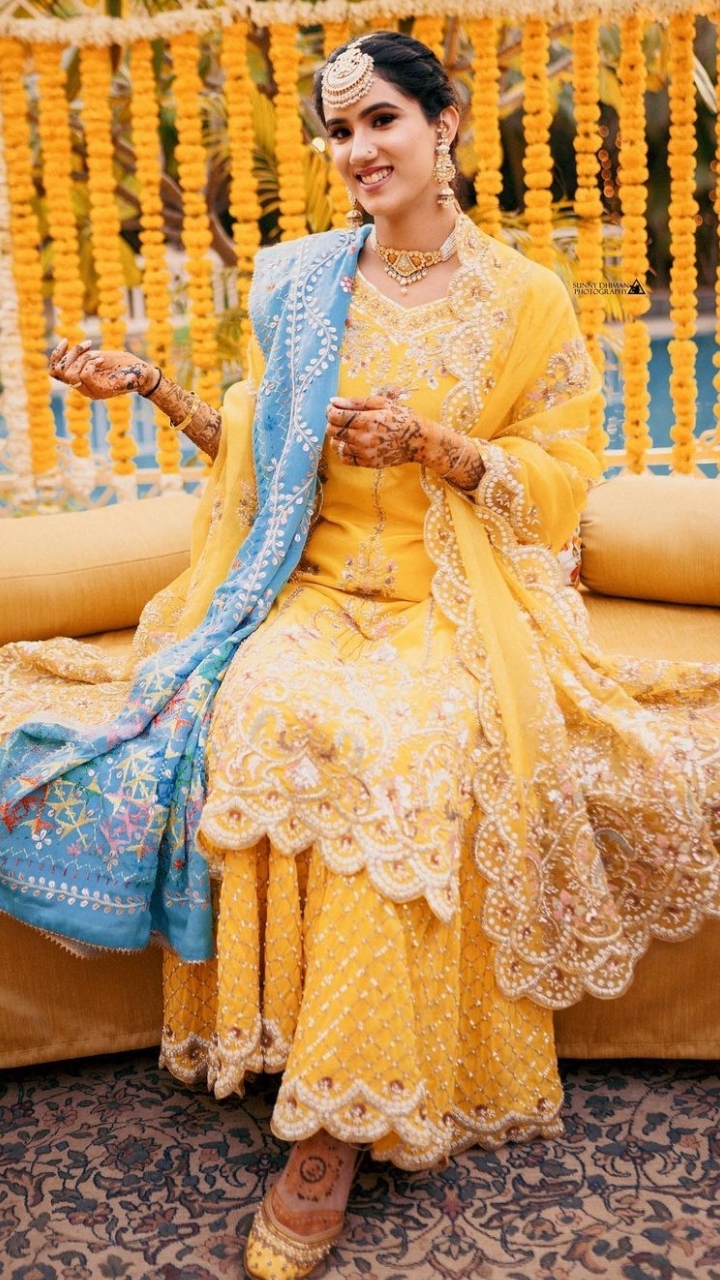 20 Stylish 'Haldi' Outfits For To-Be-Brides: From 'Bandhani'-Printed  Lehenga To Multi-Hued 'Sharara