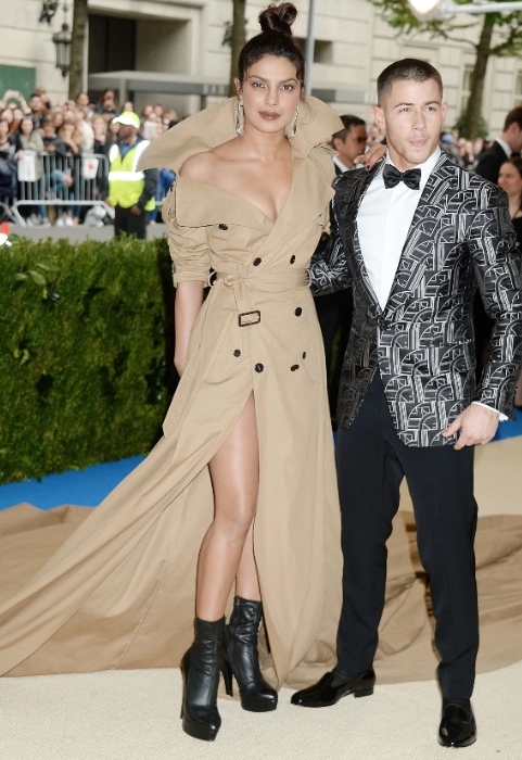 priyanka and nick at met gala 2017