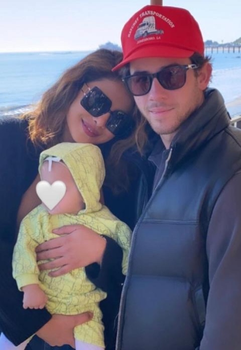 priyanka with family