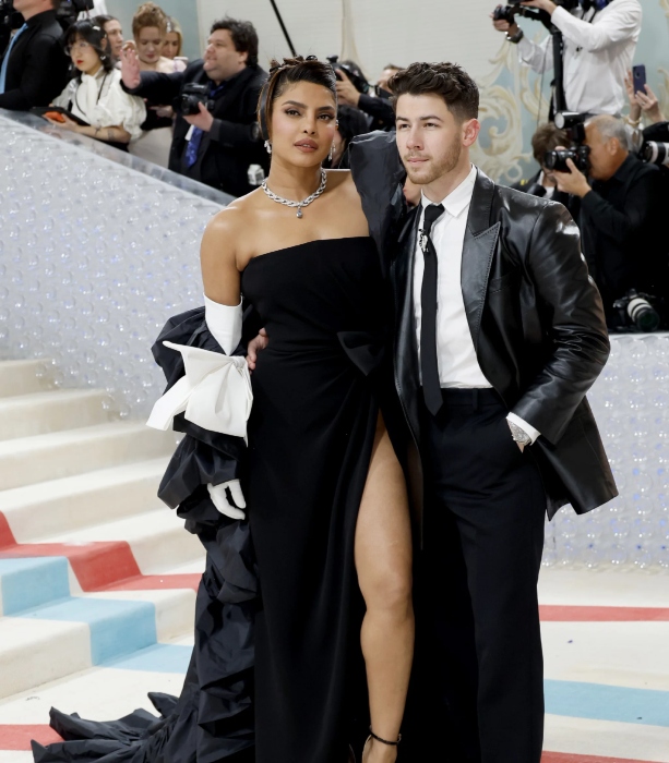 priyanka and nick at met gala 2023
