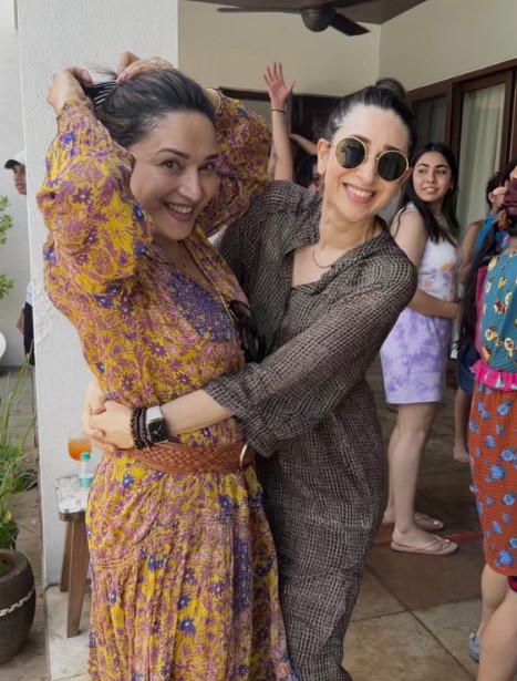 Madhuri Dixit And Karisma Kapoor Recreate The 'Dance Of Envy' From 'Dil ...