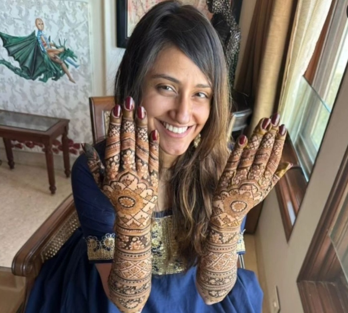 krishna bhatt's mehendi ceremony
