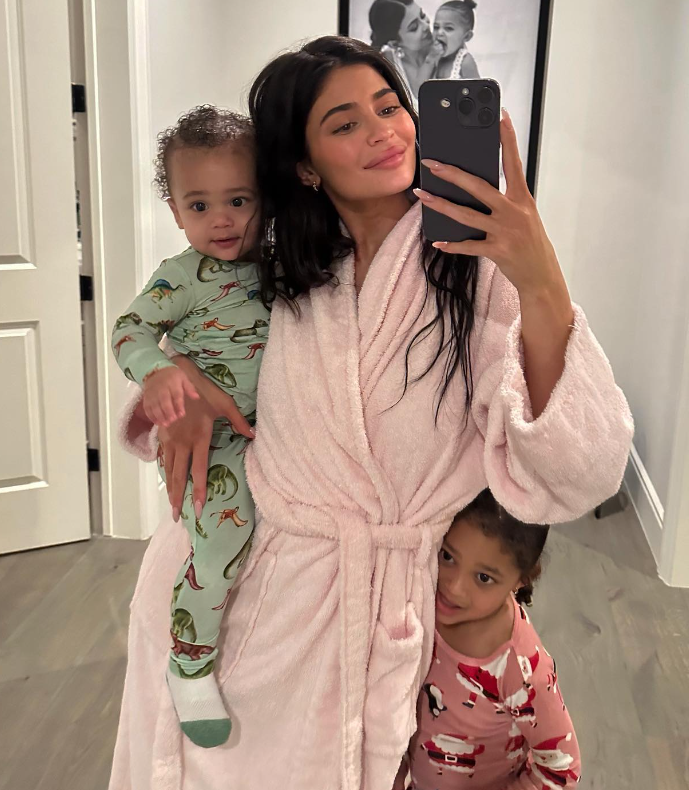 Kylie and her children