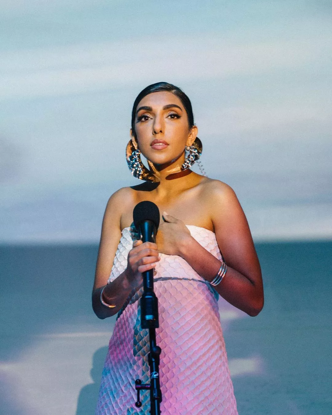 Rupi Kaur Story Indian Punjab Instagram Poet Abusive Boyfriend Canada Decline US Diwali Invite