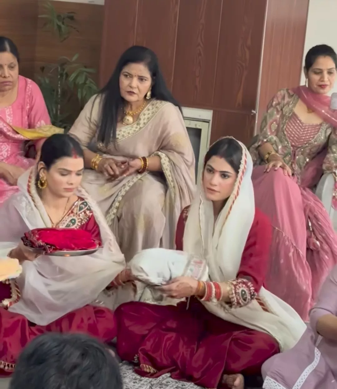 kritika malik karwa chauth