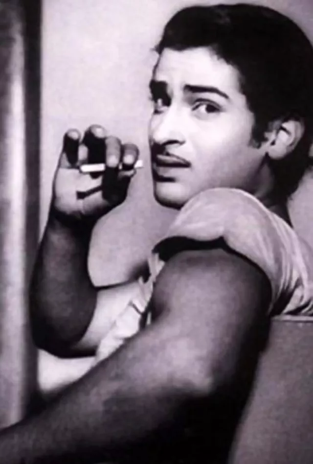 Shammi Kapoor, Neila Devi, Geeta Bali, Nutan, Mumtaz, Prithviraj Kapoor, Raj Kapoor, Rishi Kapoor, Shashi Kapoor, Ranbir Kapoor, Alia Bhatt