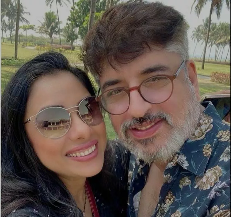 Rupali Ganguly, Ashwin K Verma, Rupali and Esha Controversy