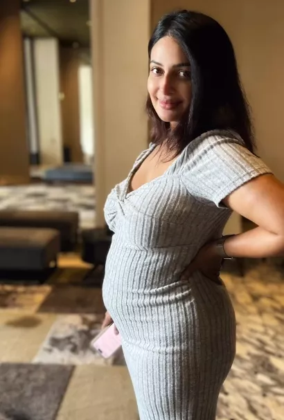 Pregnancy announcement