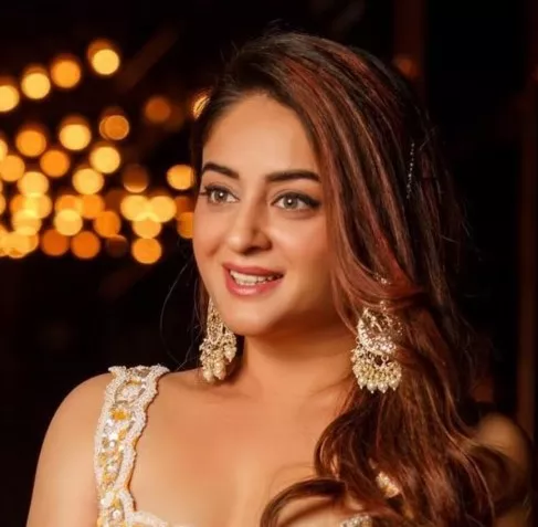 mahhi