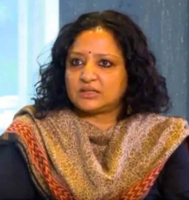 Tigmanshu Dhulia Love Story Wife Tulika NSD Ran Away From Home Daughter Jansi