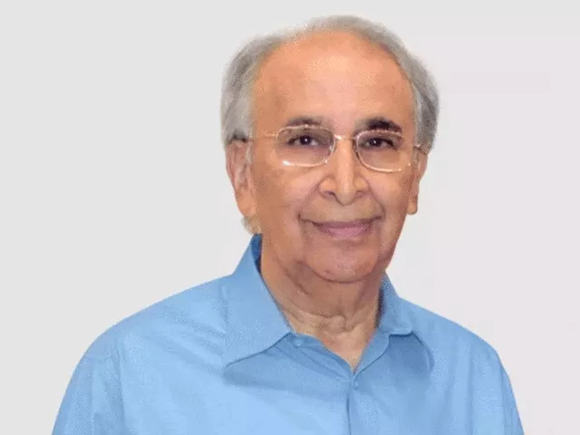 subhash dandekar
