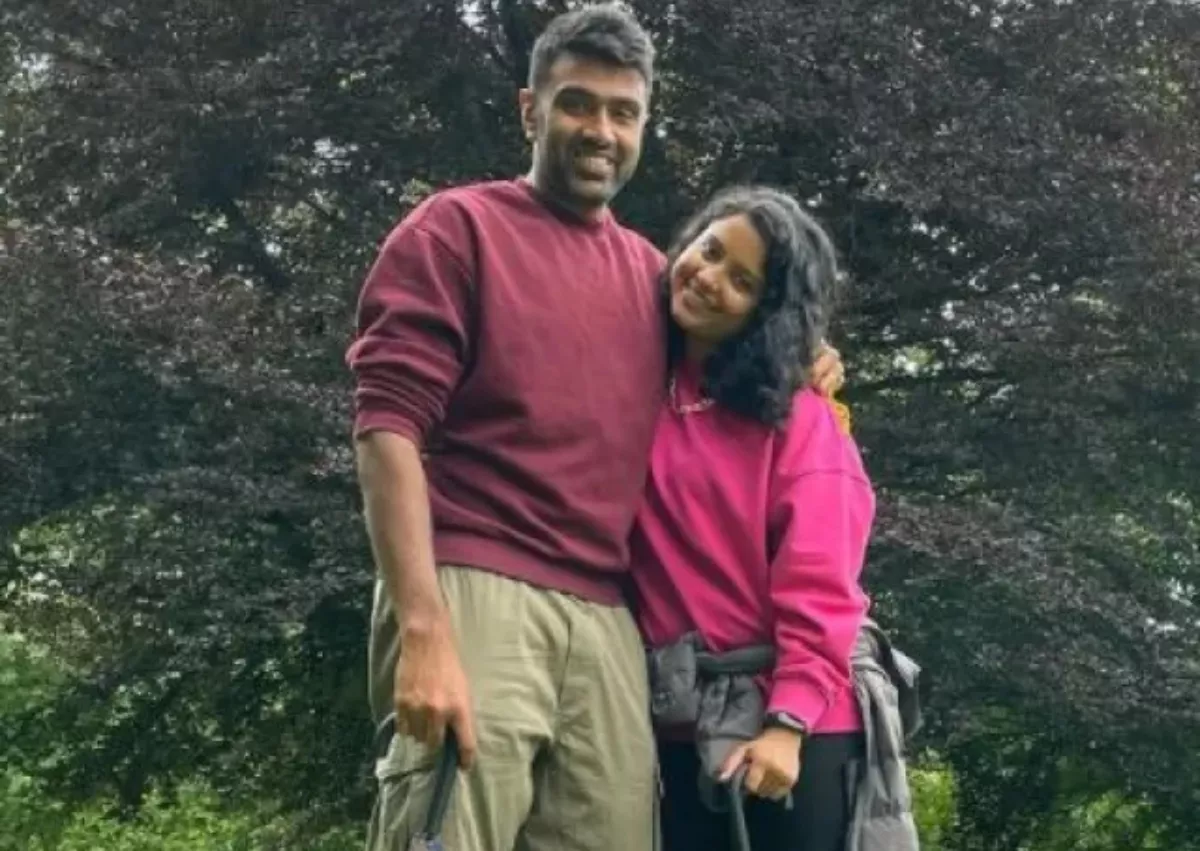 Ravichandran Ashwin Wife Prithi Narayanan Daughters College Love Story Salary Net Worth