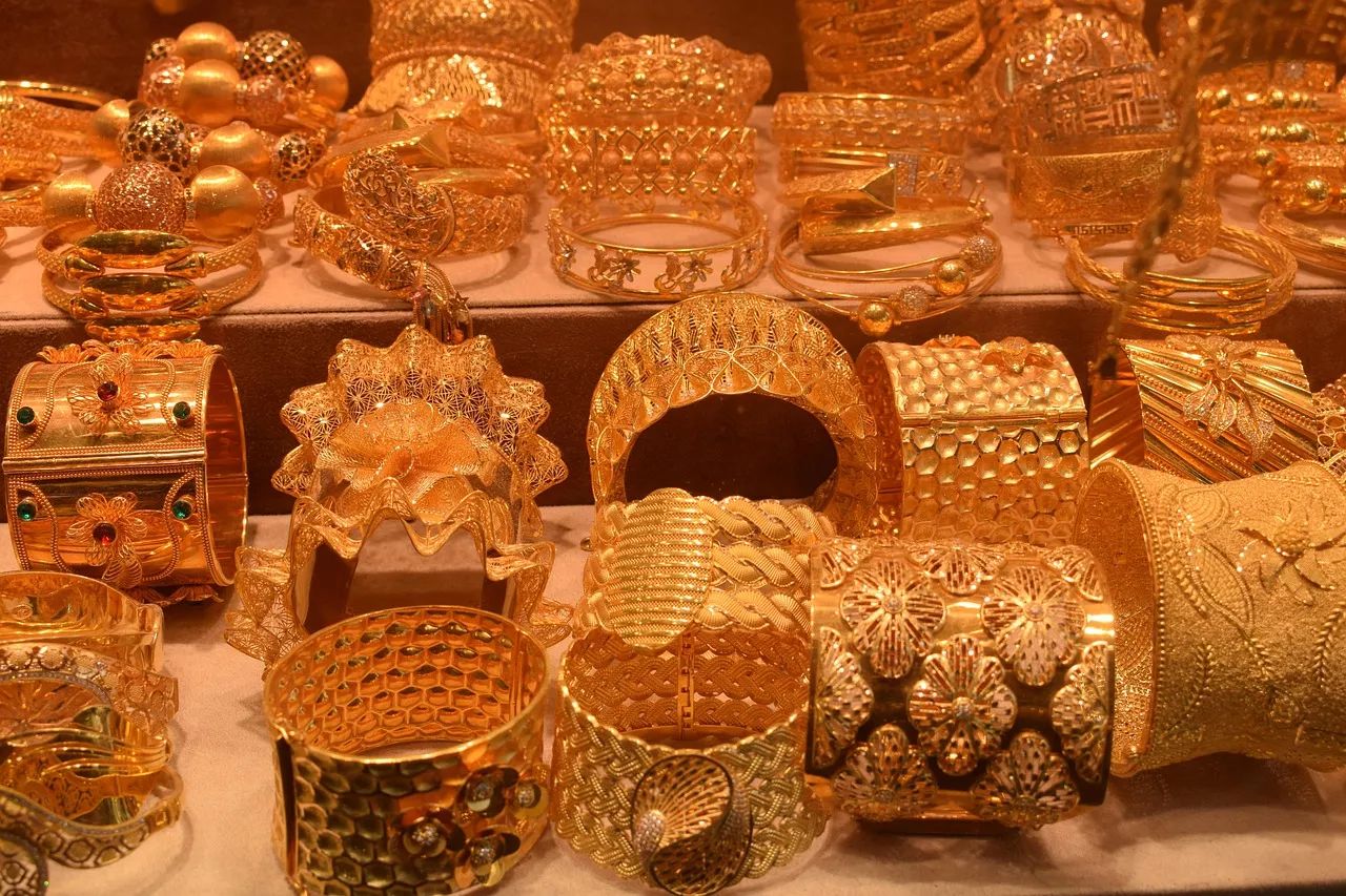 Why Do Indians Buy Gold And Silver? Hidden Stories Of Dhanteras, Yamadeepdaan And Lord Dhanvantari