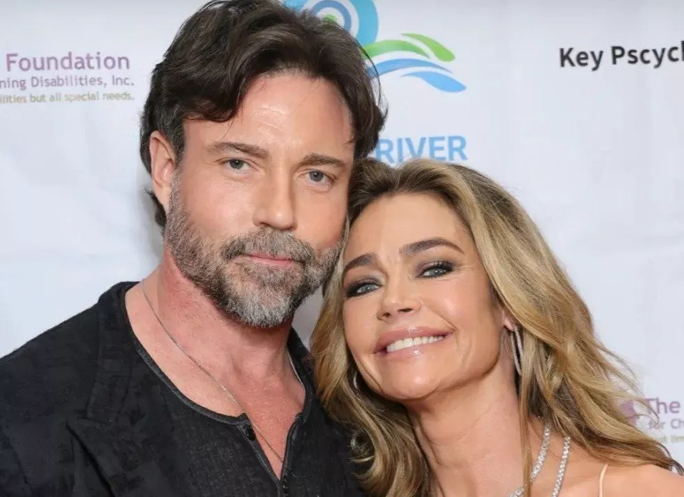 Denise Richards, Aaron Phyhers