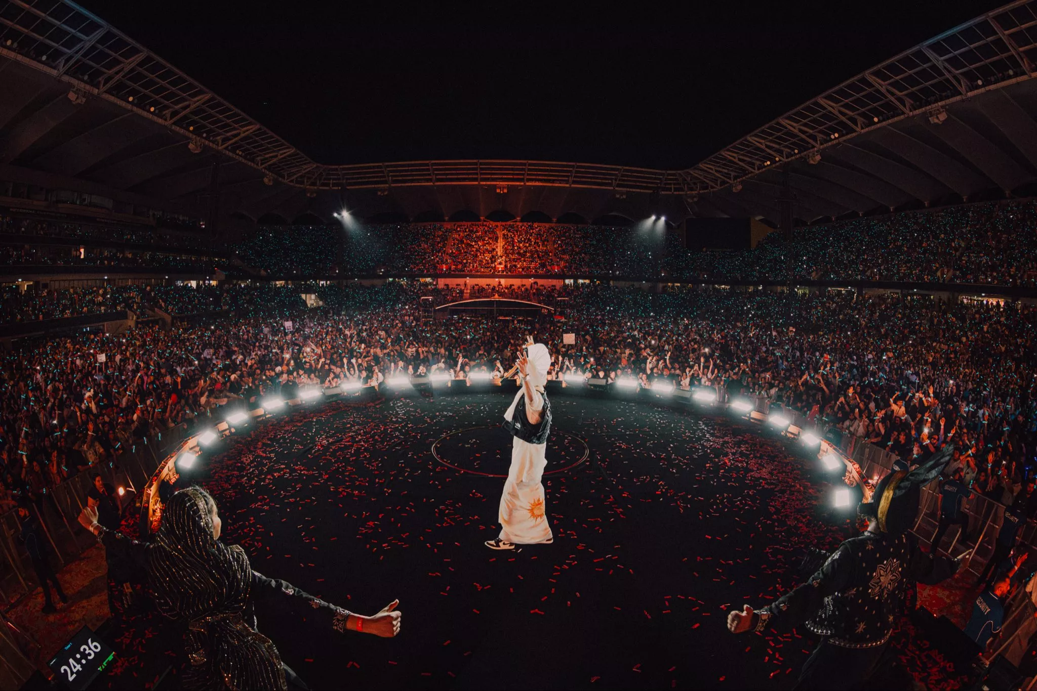 Diljit Dosanjh, Manushi Chhillar, Kufar, Aura