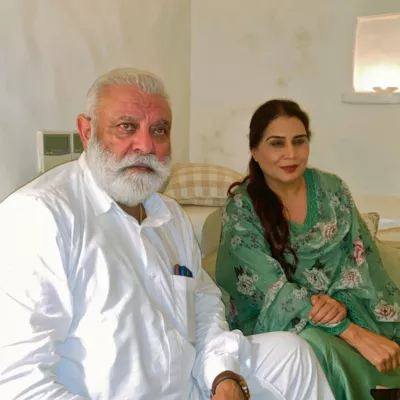 Who is Yograj Singh's second wife, Neena Bundhel? Meet Yuvraj Singh's stepmother, who is a popular actress