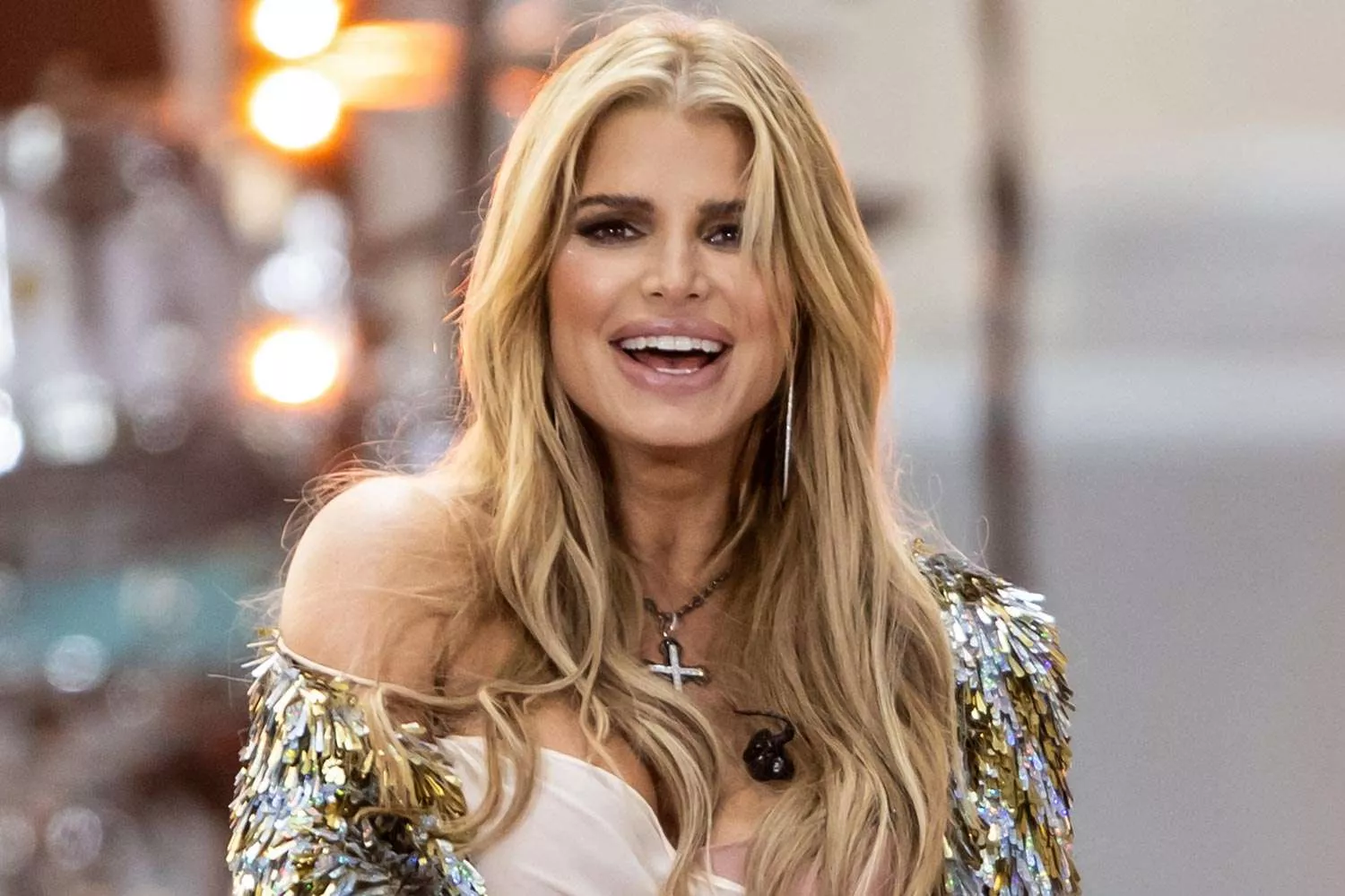 Jessica Simpson, All's Fair