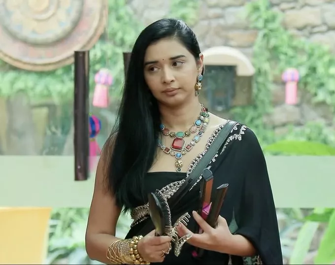 Bigg Boss 19, Amaal Mallik, Tanya Mittal