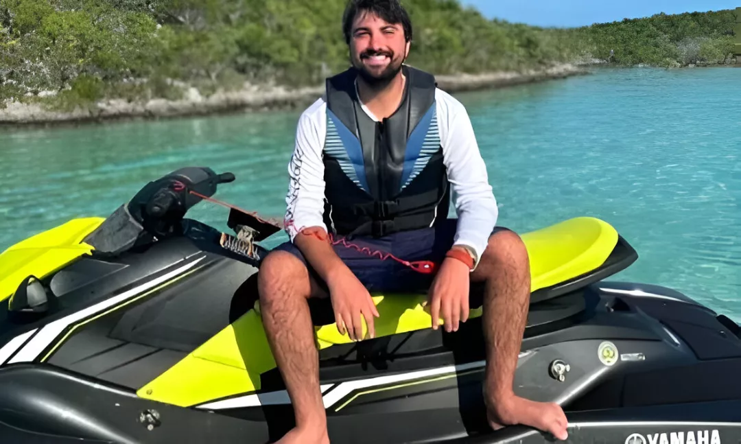 How Rich Is 'Selling Sunset' Star, Emma Hernan? Inside the Glamorous Fortune of Blake Davis' Girlfriend E4