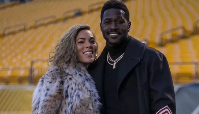 Who is Antonio Brown's fiancée, Chelsie Kyriss? A look into their on and off relationship despite being engaged