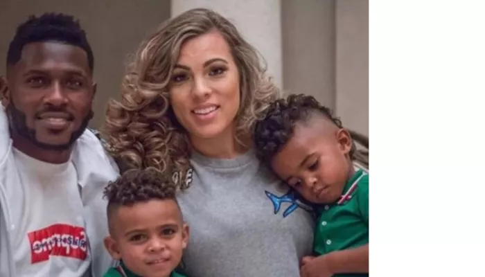 Who is Antonio Brown's fiancée, Chelsie Kyriss? A look into their on and off relationship despite being engaged