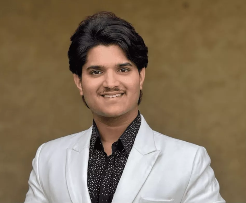 Was There A Mid-Week Eviction In 'Bigg Boss' 19? Know Which Contestant Left The House After Abhishek Bajaj  6