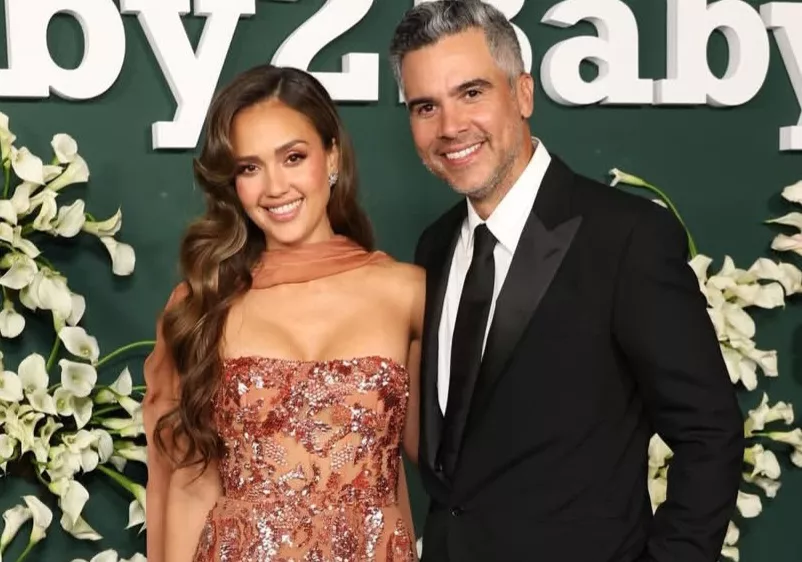 Why Did Jessica Alba Divorce Cash Warren After 16 Years? Lost Romance, Trust Issues, And More 3