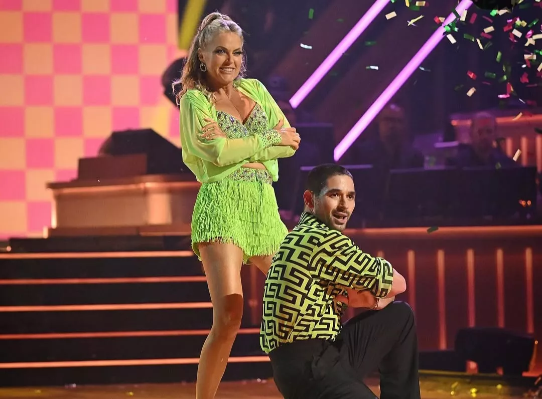 Who Got Eliminated On 'Dancing With The Stars' 2025 Tonight? Here Are The Results From Week 9 1