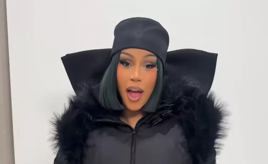Cardi B, Stefon Diggs, Cardi B Welcomes Baby Boy, Cardi B Pregnant