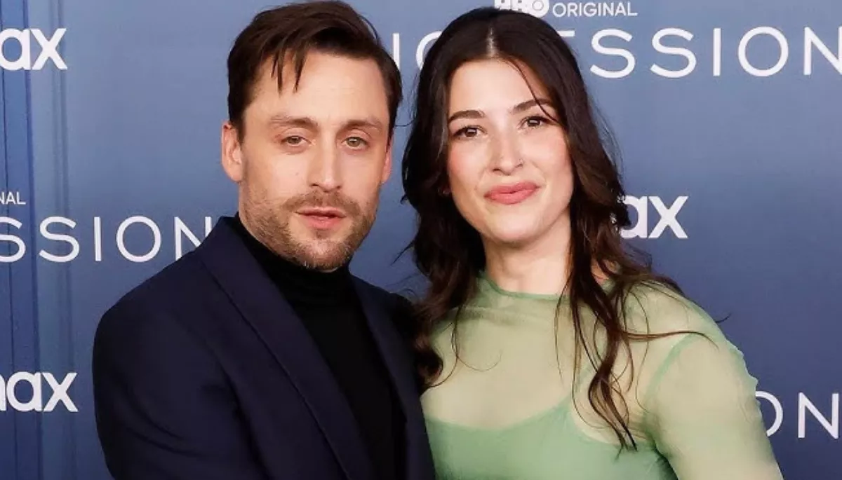 Hunger Games' Caesar Flickerman, played by Kieran Culkin is happily married to Jazz Carton