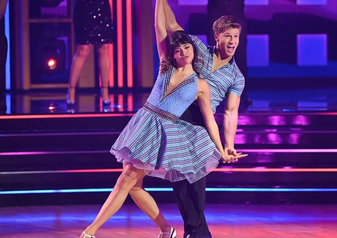 Who Is Robert Irwin's Girlfriend? Know All About The ‘DWTS’ 2025 Winner's Dating Life And Relationship History  4