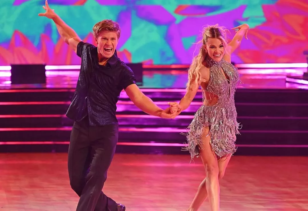 'Dancing With The Stars' Finale, Robert Irwin's Partner On His Rib Injury: 'They Had To Kick Us Out'