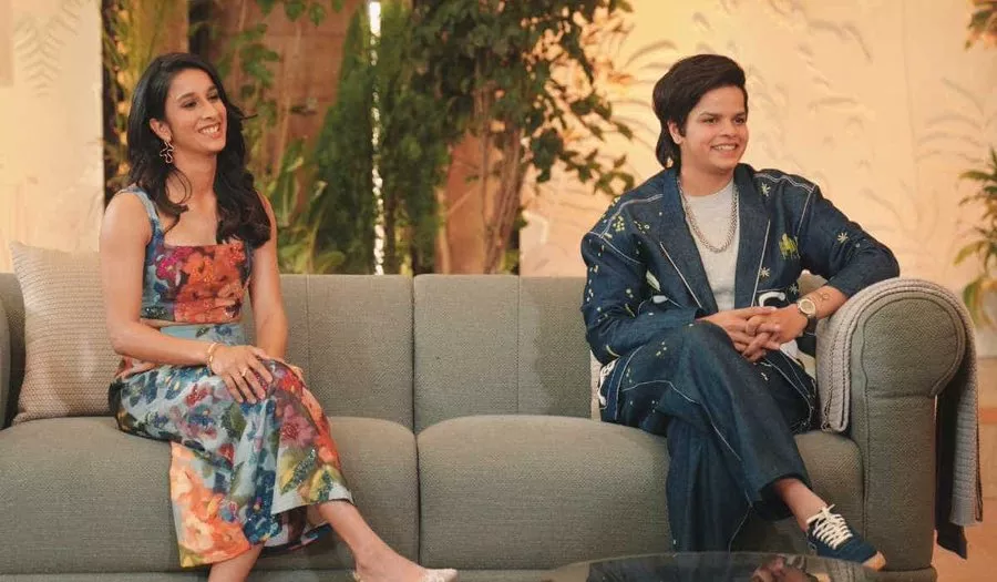 Two Much with Kajol and Twinkle