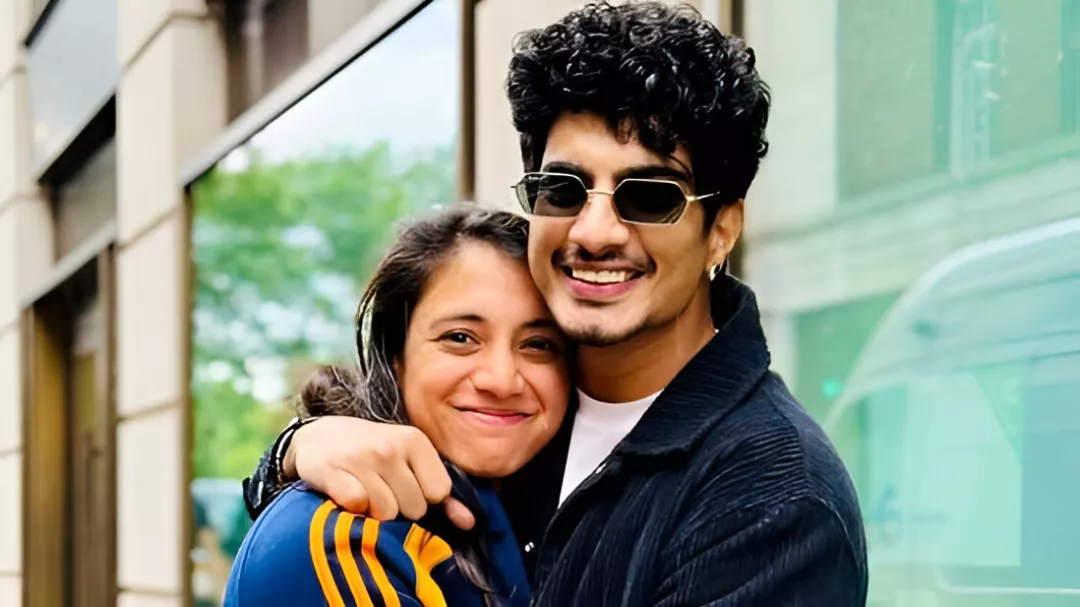 Palaash Muchhal, Smriti Mandhana Update Same Emojis in Instagram Bio: Is It a Hint at Their Ongoing Wedding Drama? 4