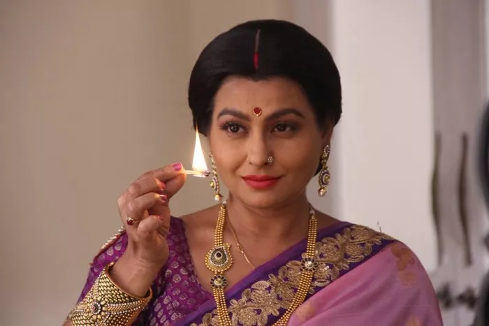 EXCLUSIVE: Jaya Bhattacharya Reveals How She Broke Villain Stereotype In Her Career, 'The Moment You..' 5