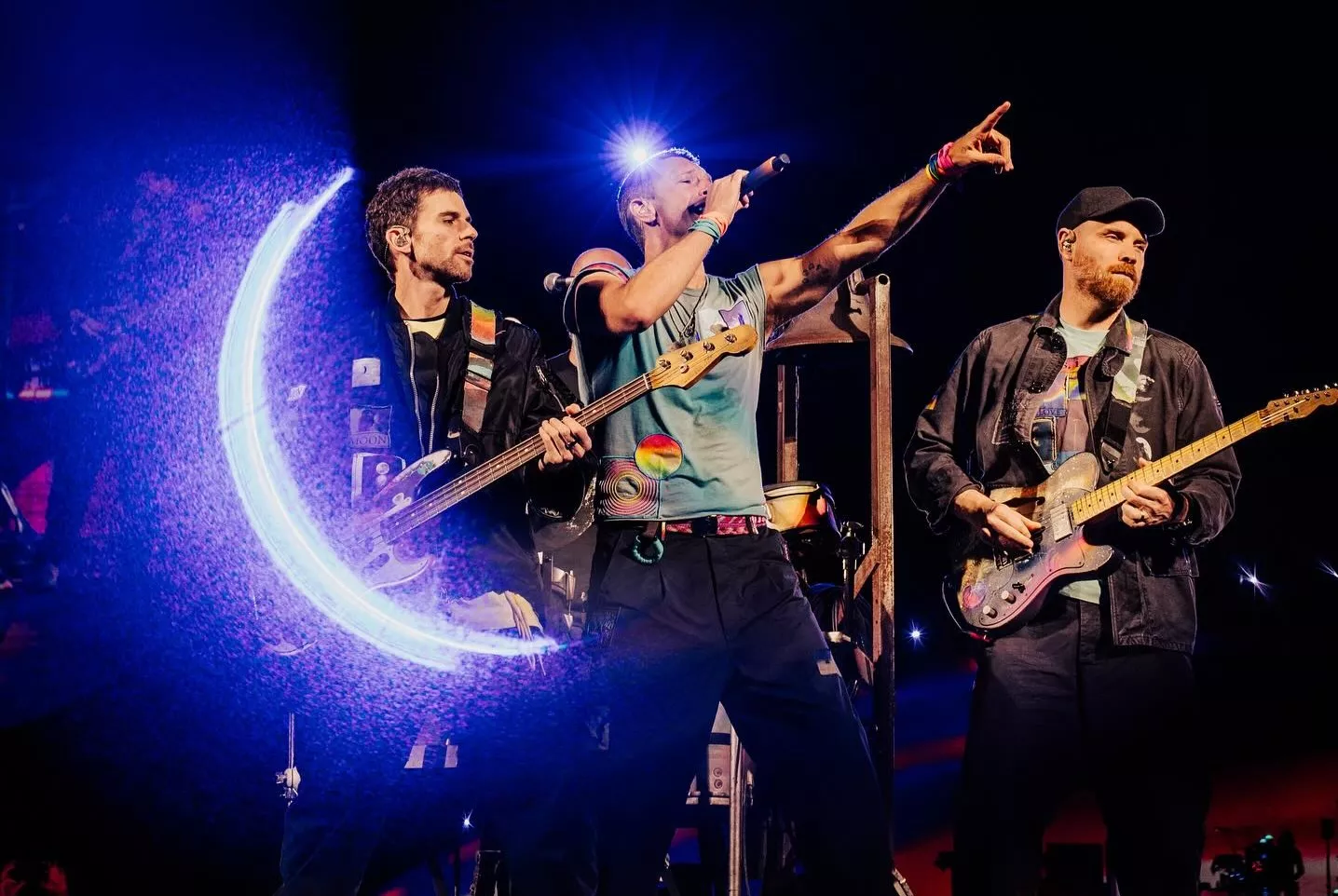 Chris Martin, Coldplay, Jonny Buckland, Guy Berryman, Will Champion, Coldplay Mumbai Concert