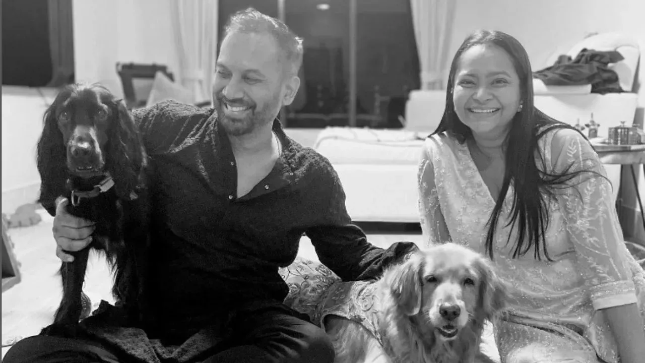 Shhyamali De and Raj Nidimoru