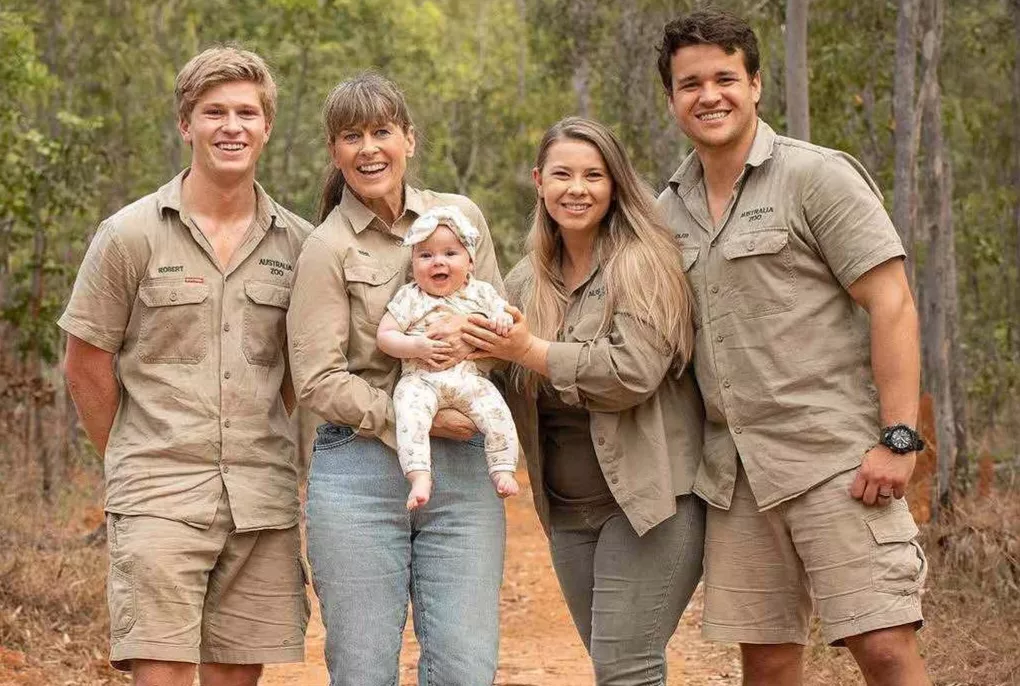 After Robert Irwin And Bindi Irwin, Will Their Mom, Terri, Join 'Dancing With The Stars'? Here's What We Know 2