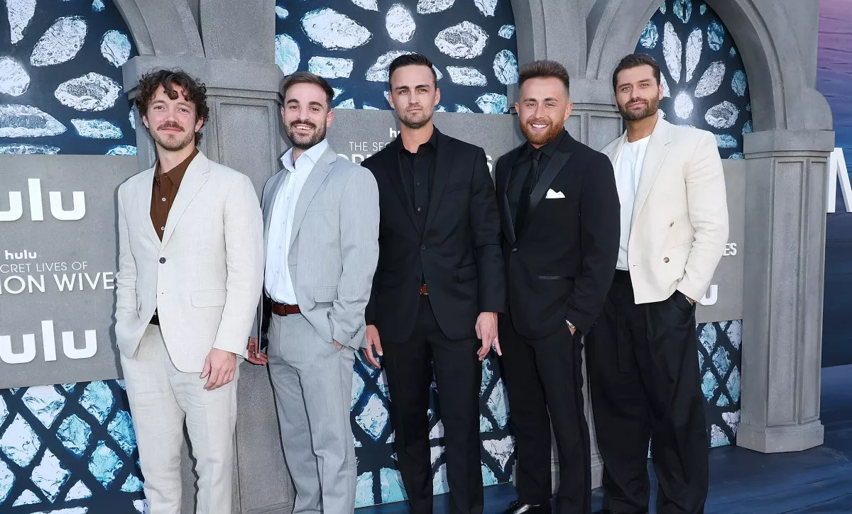 Who Skipped The Secret Lives Of Mormon Wives' Season 3 Reunion? Here's What We Know About It  2