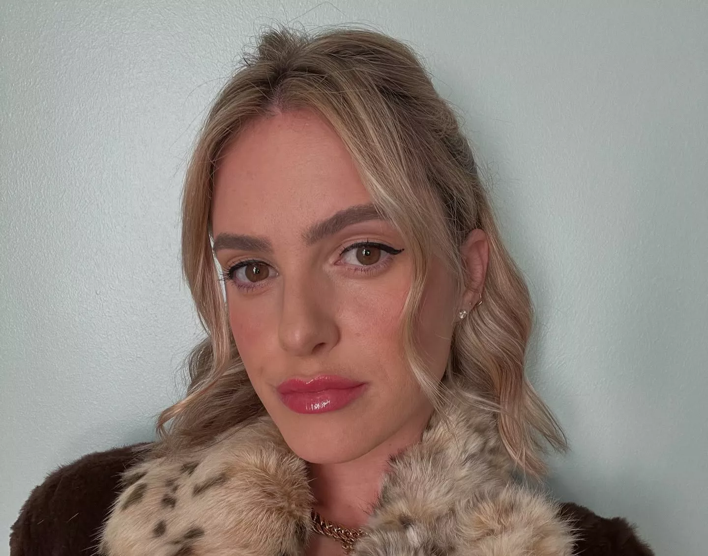 'Madeline' AKA Natalie Tippett Slams Lily Allen's 'False Claims' About Her Affair With David Harbour, 'Tired Of..' 1