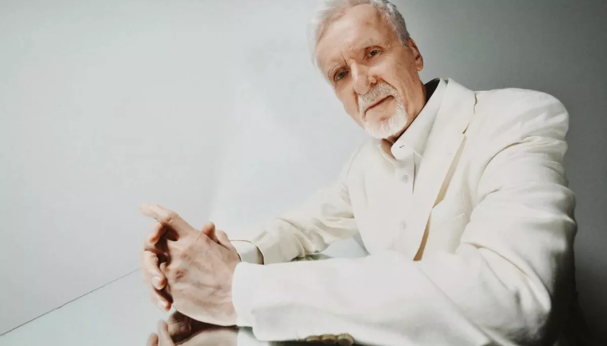 Inside James Cameron's marriage story: A look into his four ex-wives, Sharon Williams, Gale Anne Hurd, Kathryn Bigelow, and Linda Hamilton