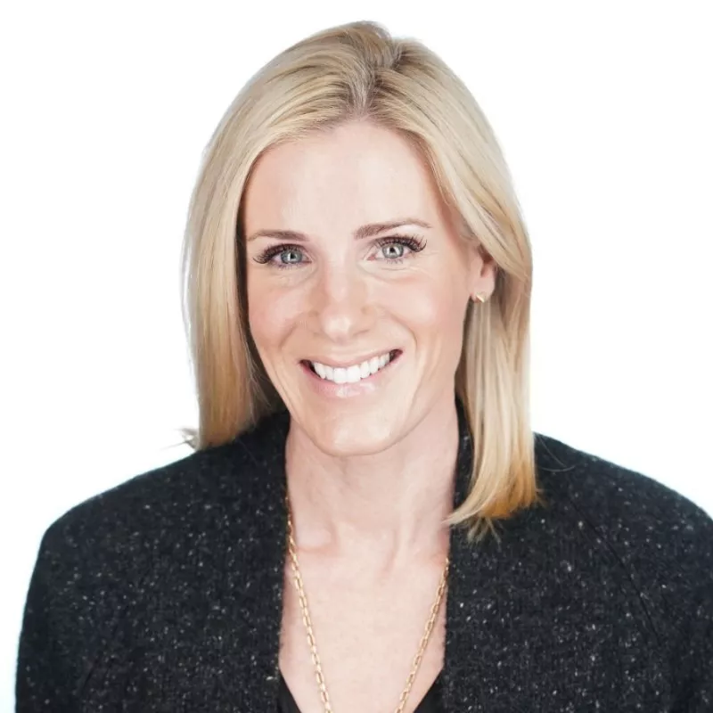 Coldplay Kiss Cam Woman, Kristin Cabot Calls Out Gwyneth Paltrow's Astronomer Ad, Says, 'I Am Not..' 1