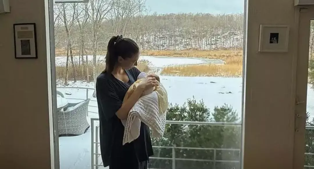 Pete Davidson Welcomes His First Child With GF, Elsie Hewitt, Know All About The 29-Year-Old New Mom 2